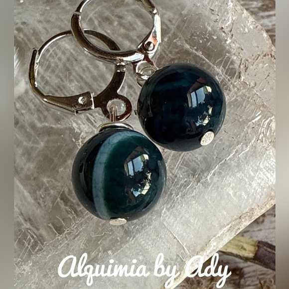 Elegant Green lace agate Beaded Earrings - Picture 1 of 1